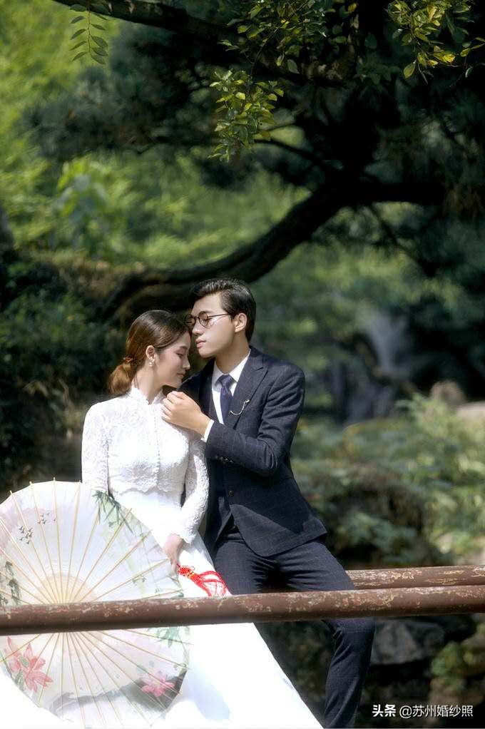苏州园林拍摄新中式婚纱照,苏州园林风格婚纱照