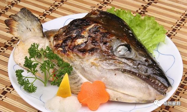 三文鱼都可以做成哪些好吃的,冰冻的三文鱼鱼头怎么做好吃