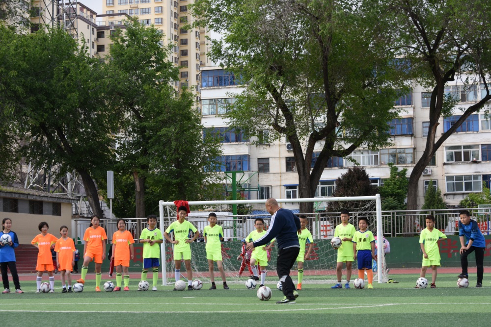 天水新华门小学足球,天水麦积区足球比赛小学