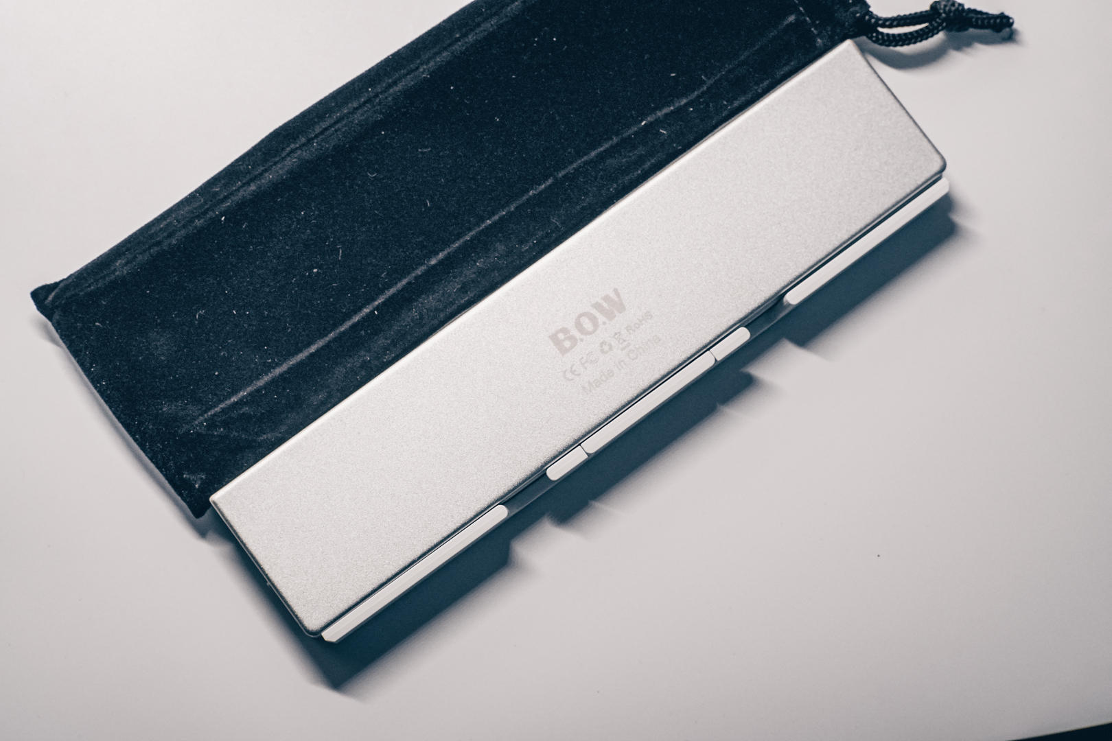 bow航世手机三折叠蓝牙键盘测评,bow航世hb318折叠蓝牙键盘