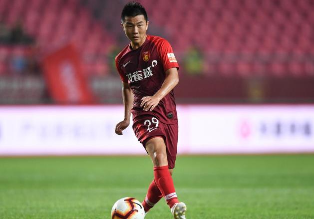 陶强龙评价足球,陶强龙踢中超视频