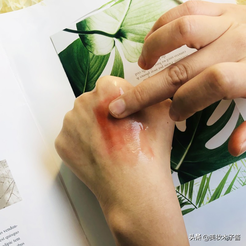 科普为什么建议大家用卸妆油卸妆,美妆博主推荐好用的卸妆油