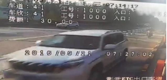 2004年赵本山徒弟被轰下台,赵本山徒弟卖东西被罚20万