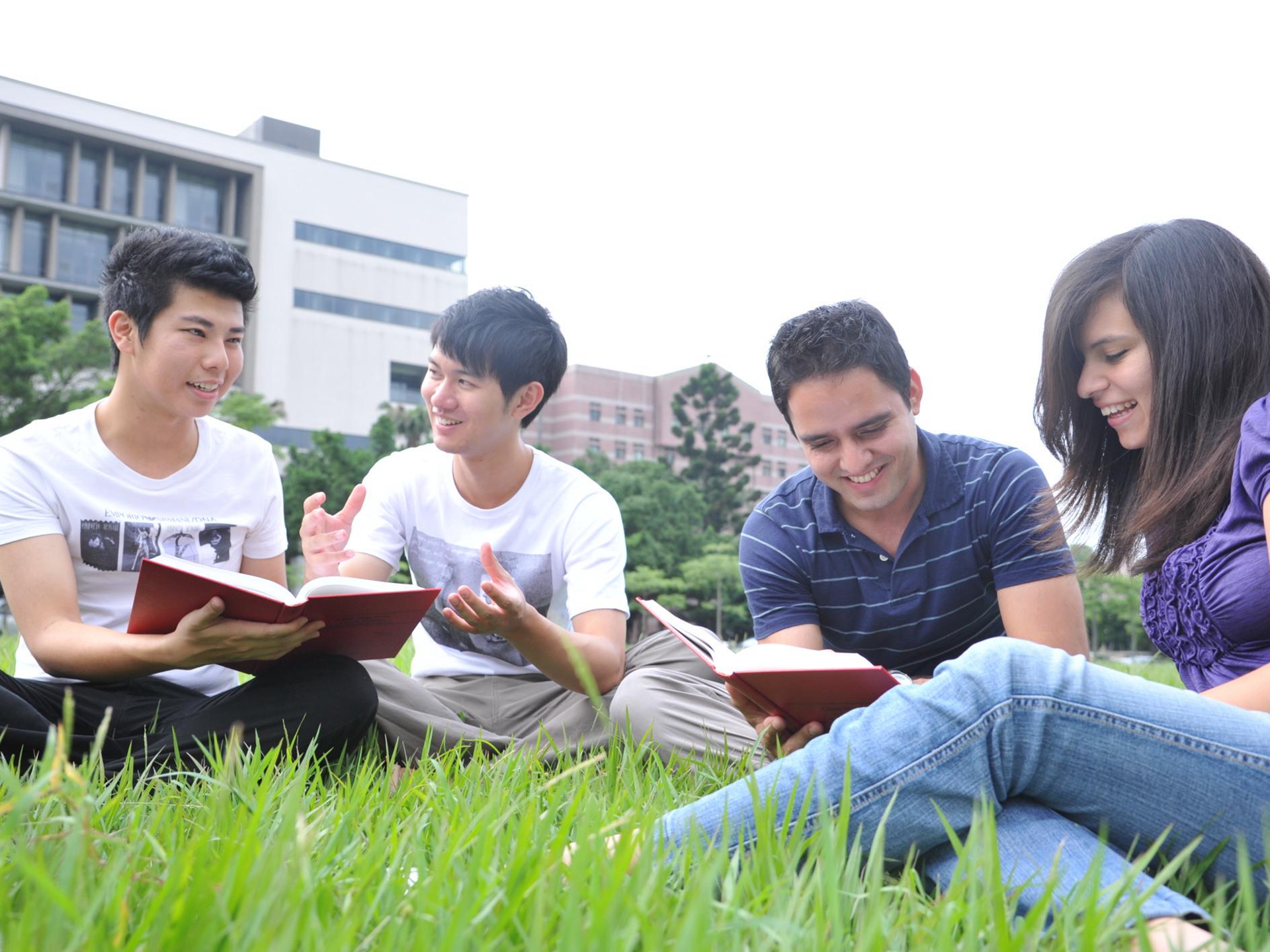 南大本科应届毕业生待遇,南大毕业月薪高吗