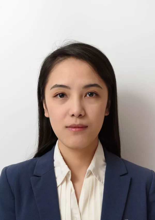 拍摄证件照怎么布光,证件照后期拍摄方法