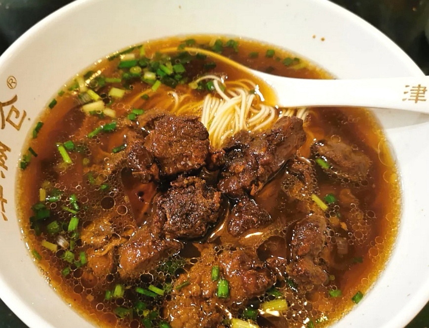 上海老面馆推荐大肠面,上海老弄堂面馆大肠面