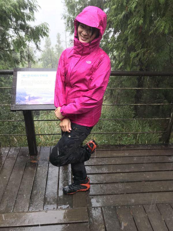 thenorthface北面冲锋衣测评,防水防雪羽绒服thenorthface