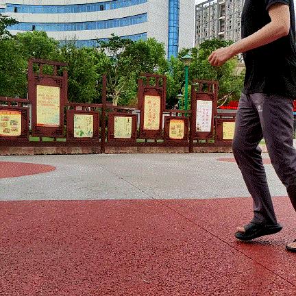 咕咚软弹运动拖鞋,舒适运动吸汗防臭透气久站不累