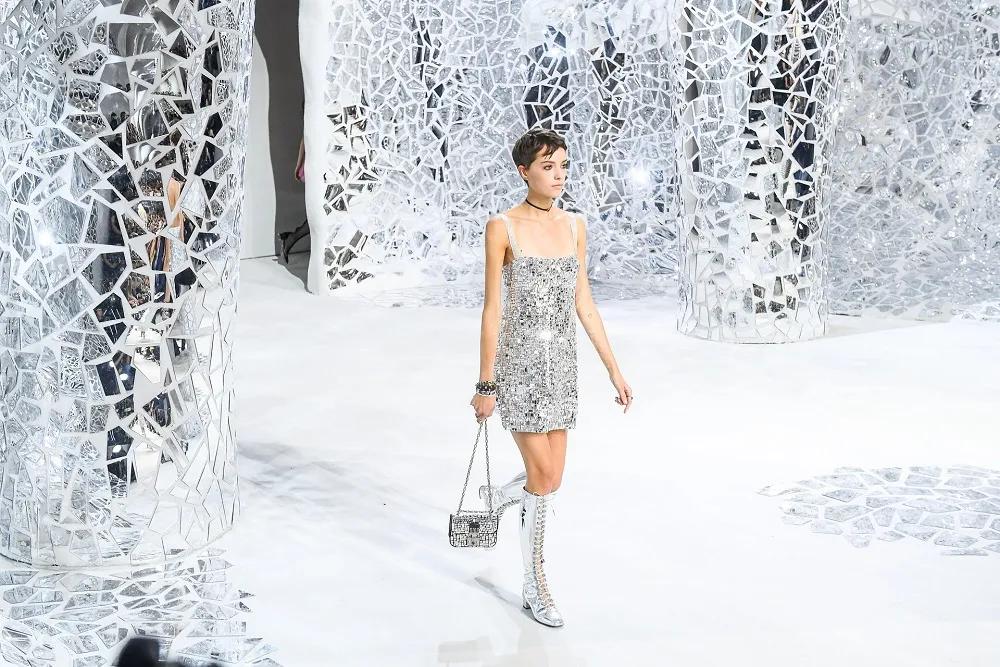 奢侈品迪奥讲解,迪奥在奢侈品界的地位