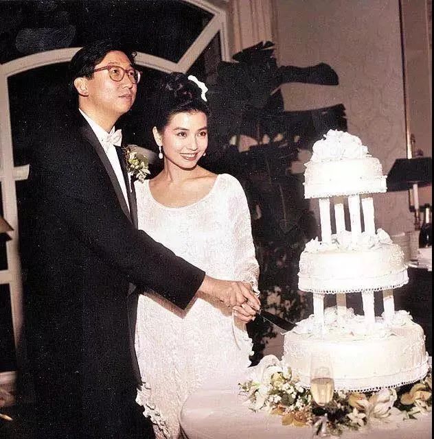 52岁邱淑贞近照曝光,51岁邱淑贞素颜照片