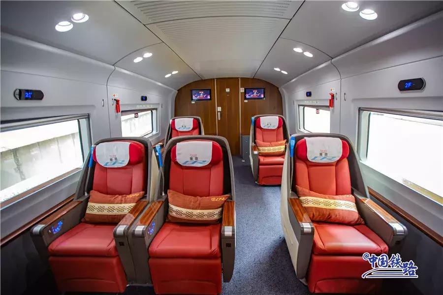 占座预警！复兴号上的神秘小灯为你亮起