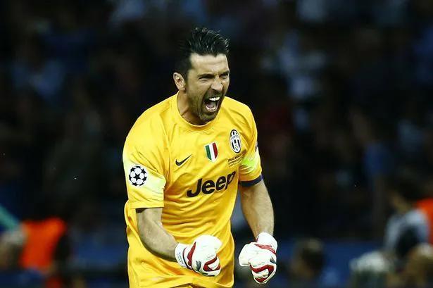 历史足坛百大球星top100,历史前50足坛巨星排名伊布