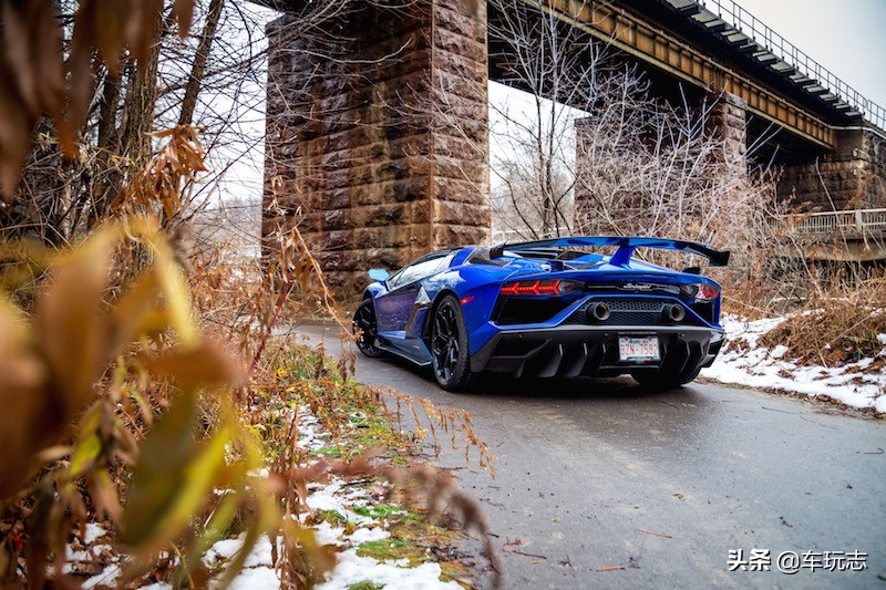 兰博基尼黑色,兰博基尼aventadorsroadster