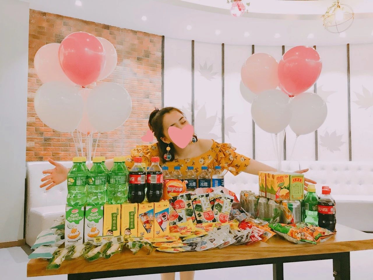 网红打卡广州深圳吃喝玩乐场所，生日求婚聚会团建年会轰趴都可以