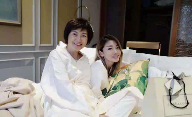 鍠滄彁鍒嗘墜鍥炲綊鍗曡韩,鍠滄彁鍒嗘墜