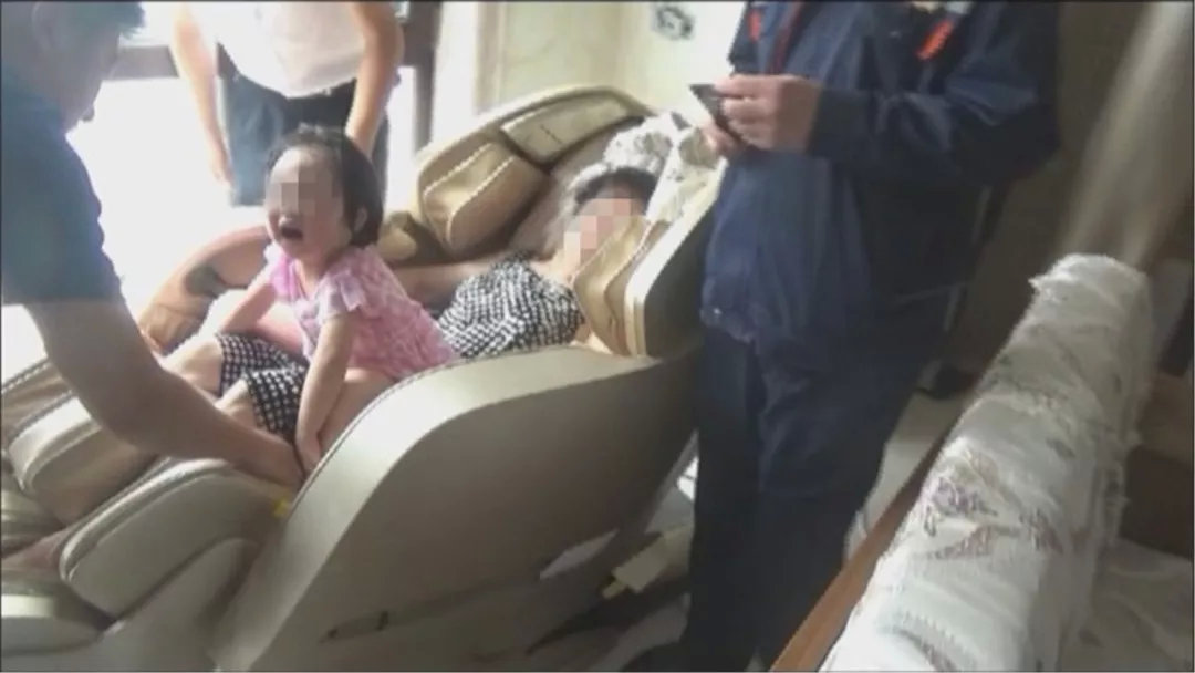 女童被咬视频,女童被咬的事件