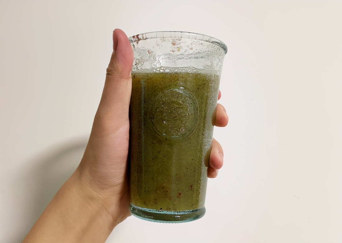 榨汁杯随时随地,米家随行便携榨汁杯榨苹果汁