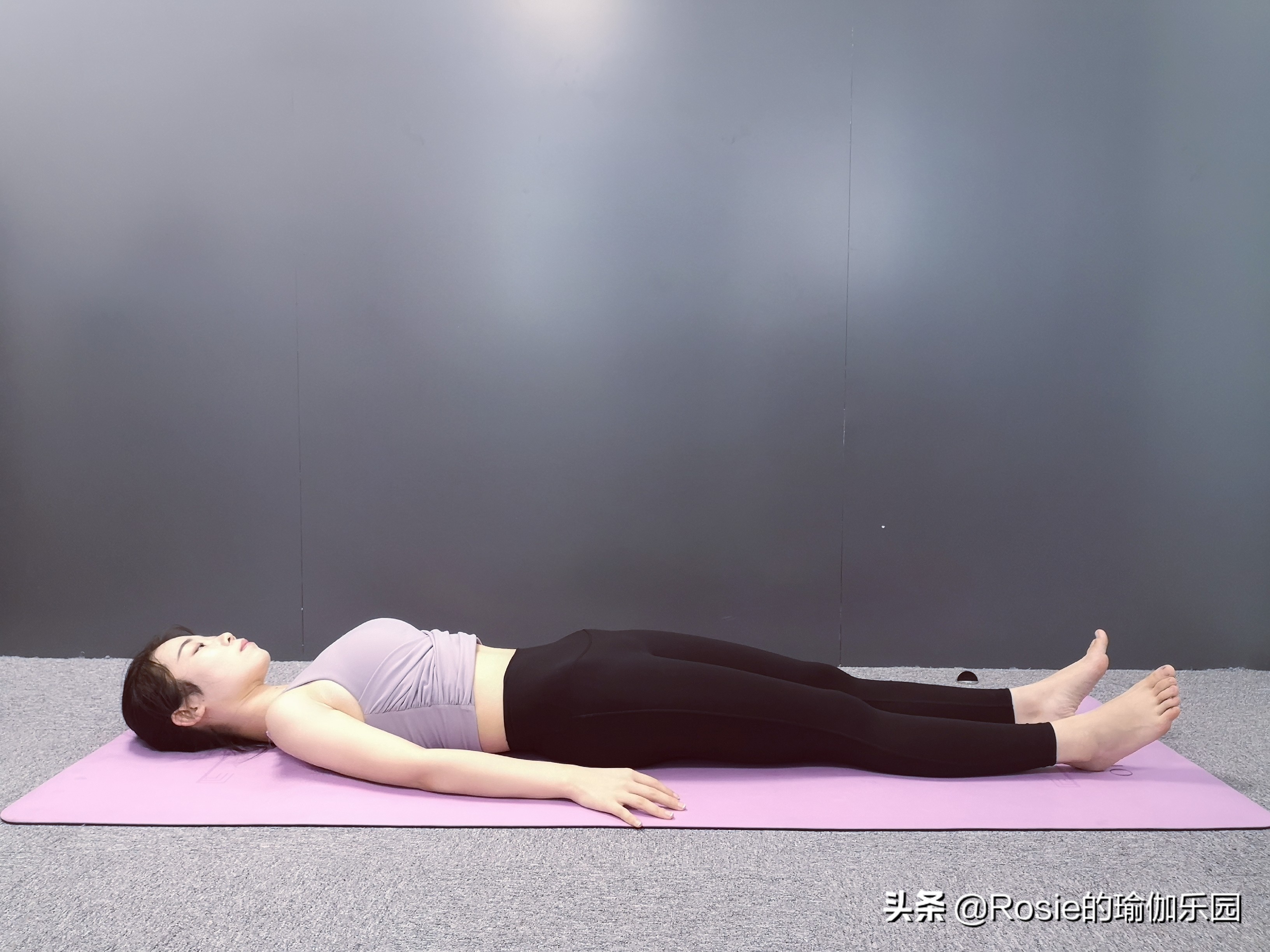 大腿根缝隙大o型腿怎么矫正,穿软鞋子造成o型腿怎么矫正