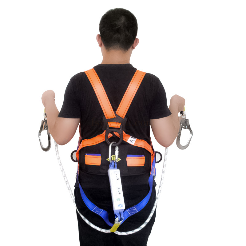 高空安全带的系法你学会了吗,高空安全带讲解视频