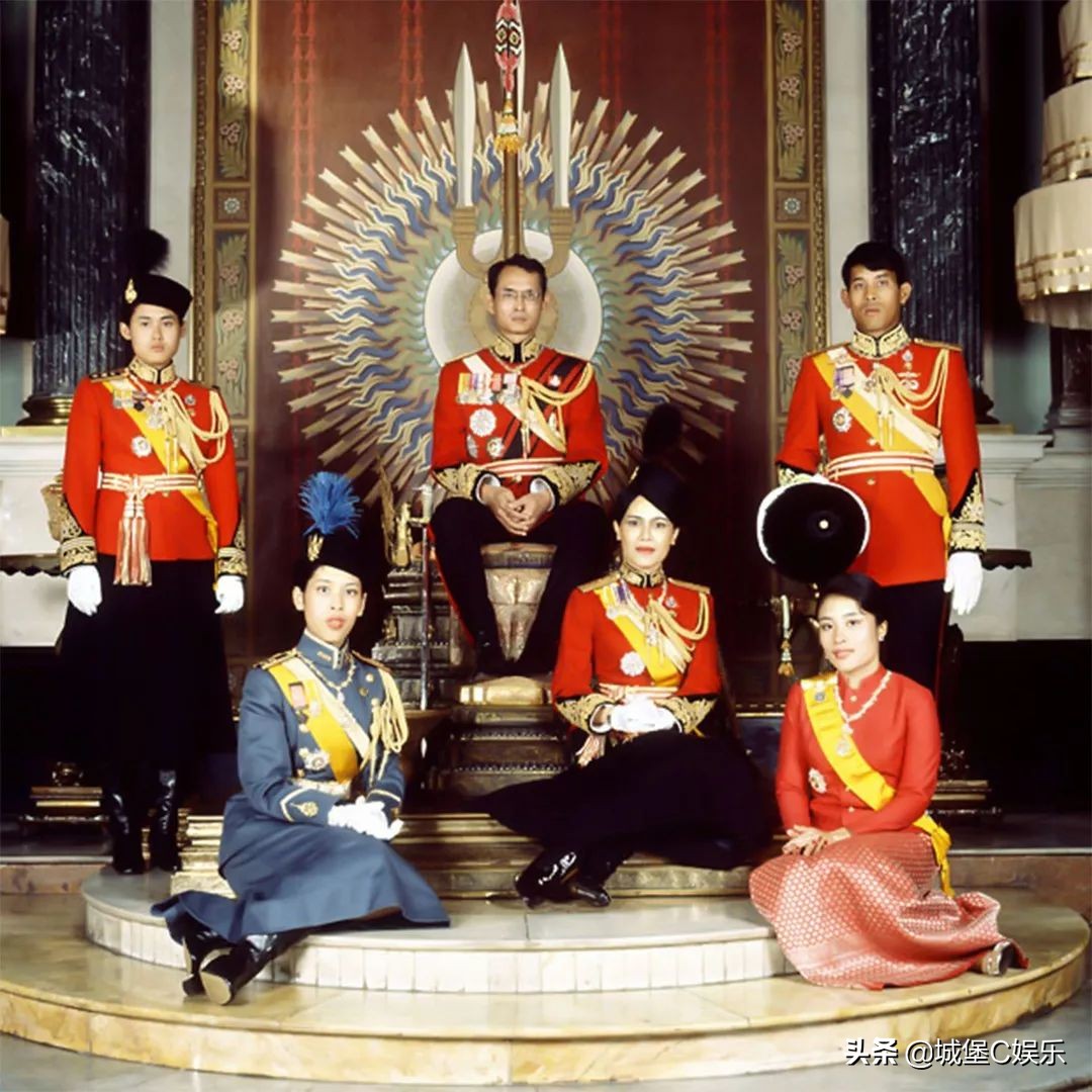 泰王室母女同嫁美国人，一个弃头衔离婚而归，一个回王室恩爱如初