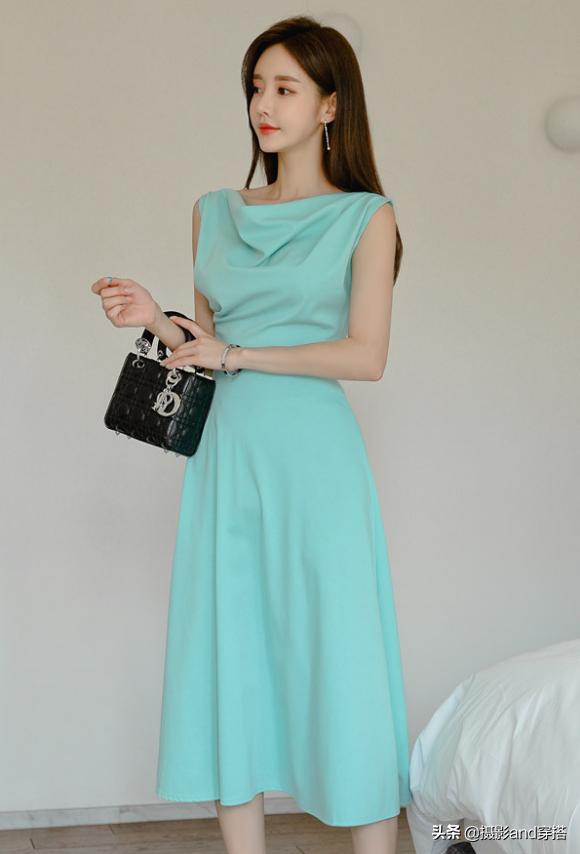 孙允珠夏日蓝色,孙允珠夏日粉红色