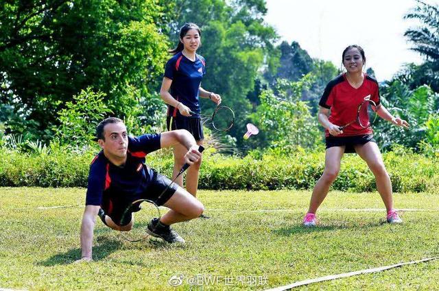 户外羽毛球真的防风吗测评,平时户外哪种羽毛球好