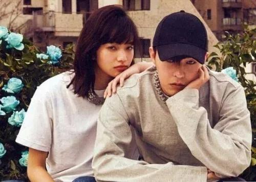 权志龙jennie曝光恋情,权志龙jennie恋情疑曝光新闻