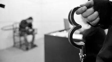 交通事故顶包处罚有案底吗,交通事故顶包行政处罚条文