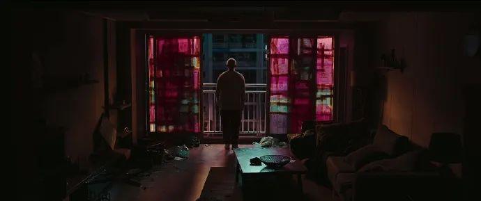 刘亚仁朴信惠阵容强大，韩国丧尸大片《活着》比釜山行2好看？