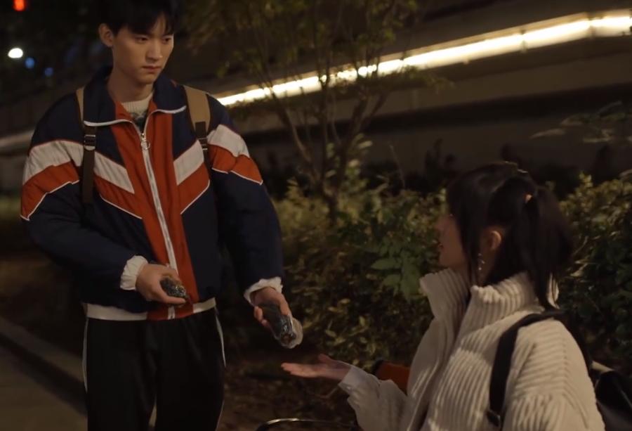 《乔家的儿女》乔七七杨玲子结婚，两人还年轻，以后的感情会怎样