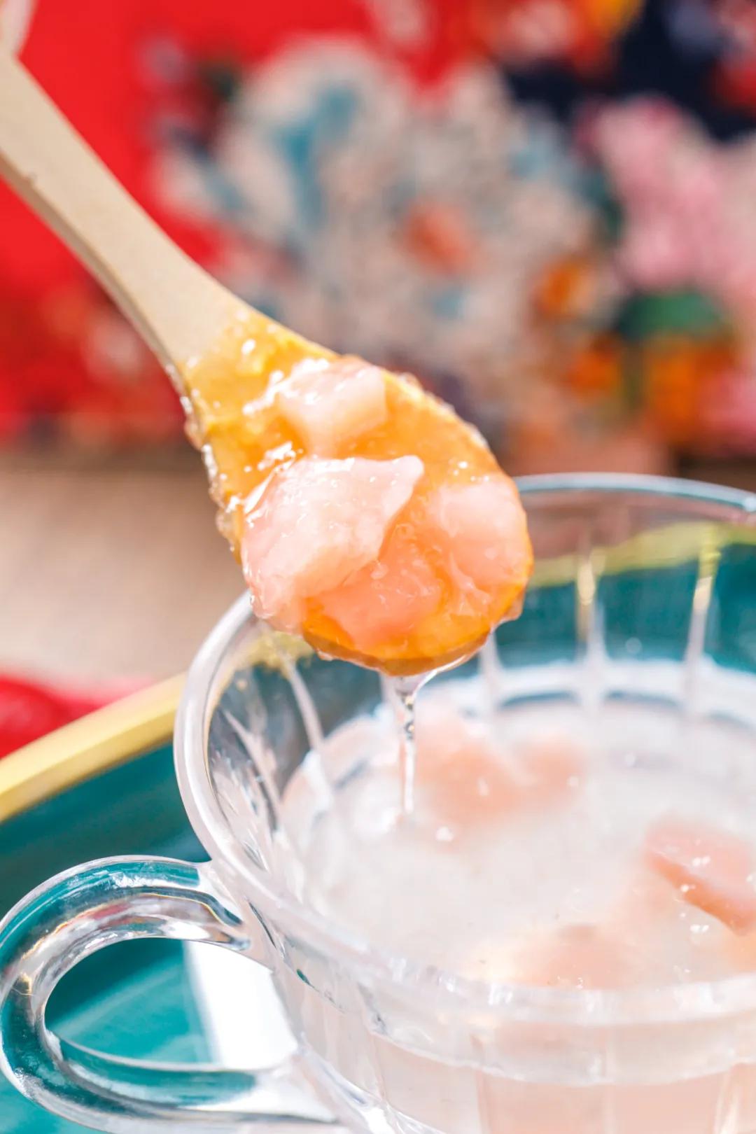 “天津姑爷”为爱做燕窝卖出20万瓶，当日鲜炖，现在免费送？