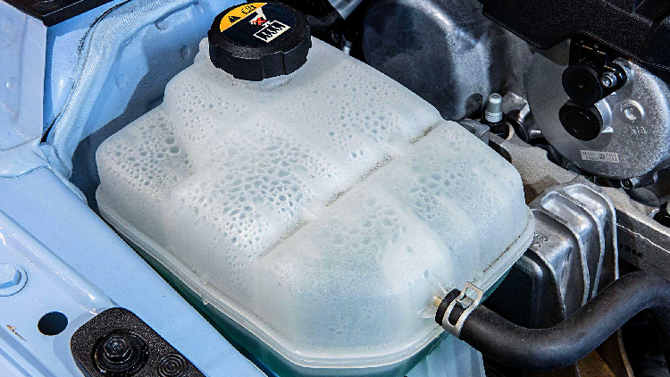 引擎高温提示是什么原因,引擎过热怎么临时解决