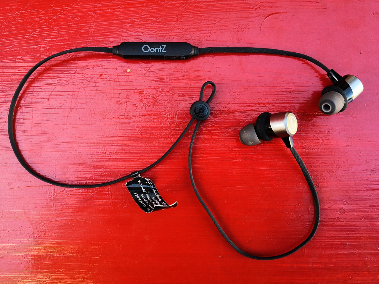 高性价比超酷的美国OontZBudZ3运动耳机