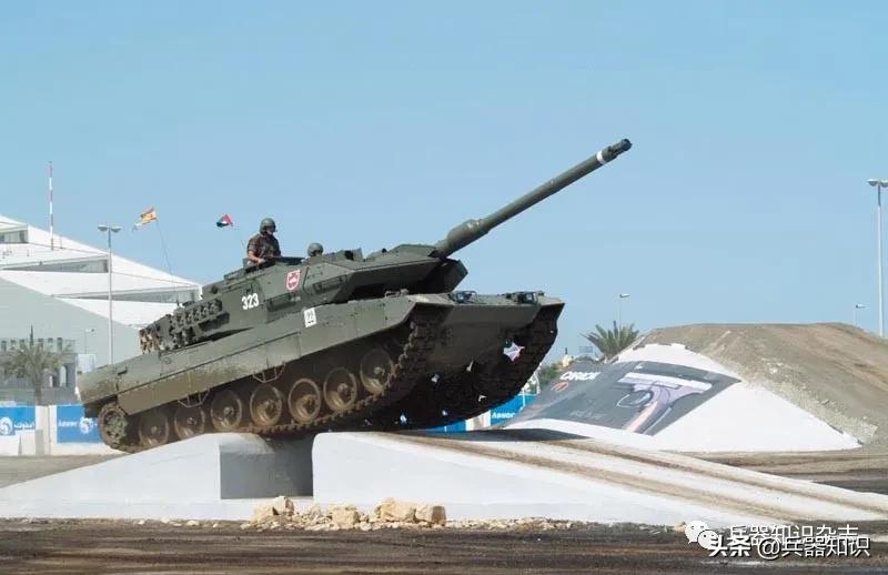 合金钢履带板,单销式履带板