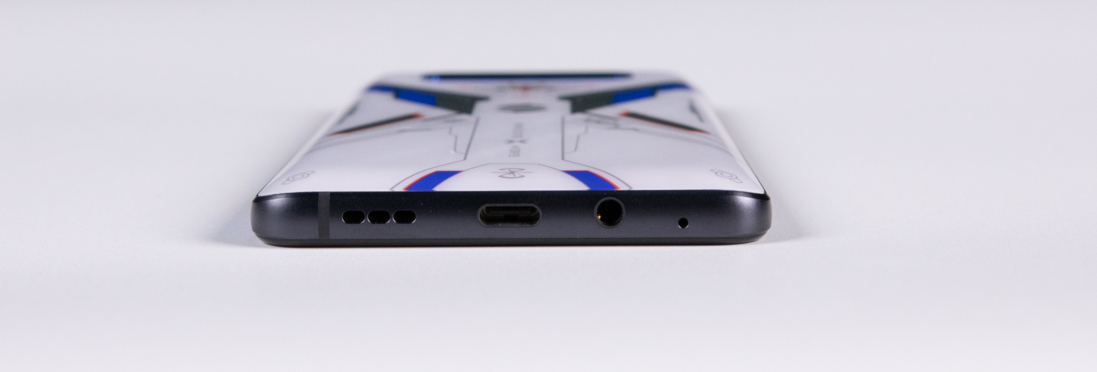 黑鲨4s高达限定版多少钱,黑鲨4spro高达限定版