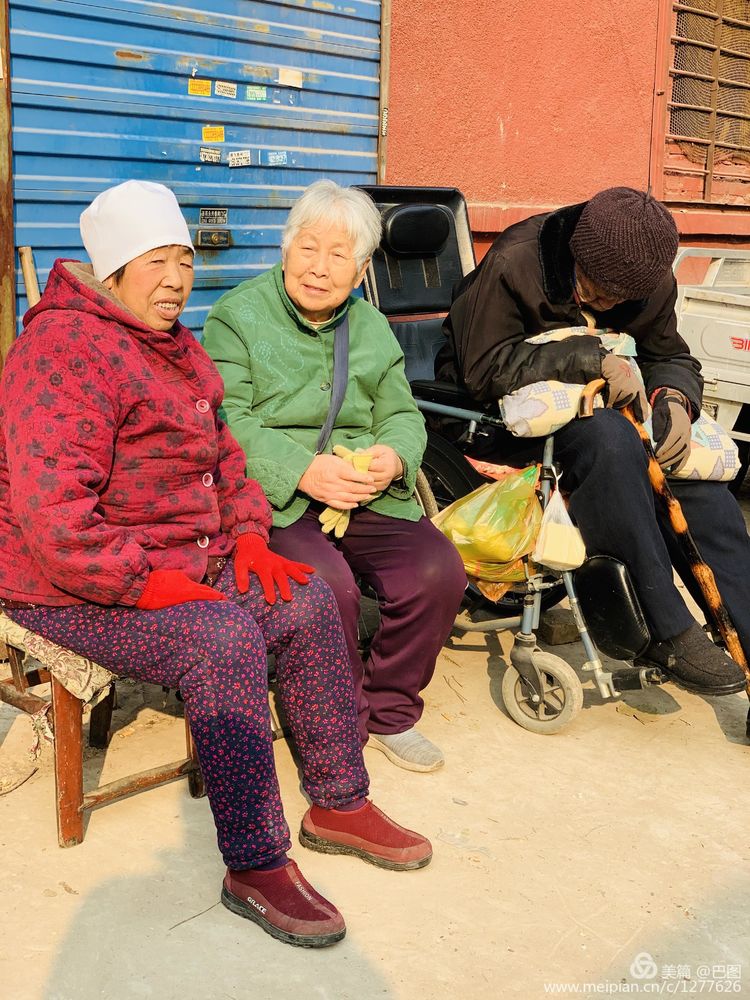 手机拍洛阳,涧西牡丹广场老照片