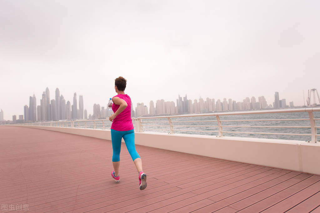 47岁乳腺结节3级吃什么药调理,35岁以上乳腺结节要做什么检查