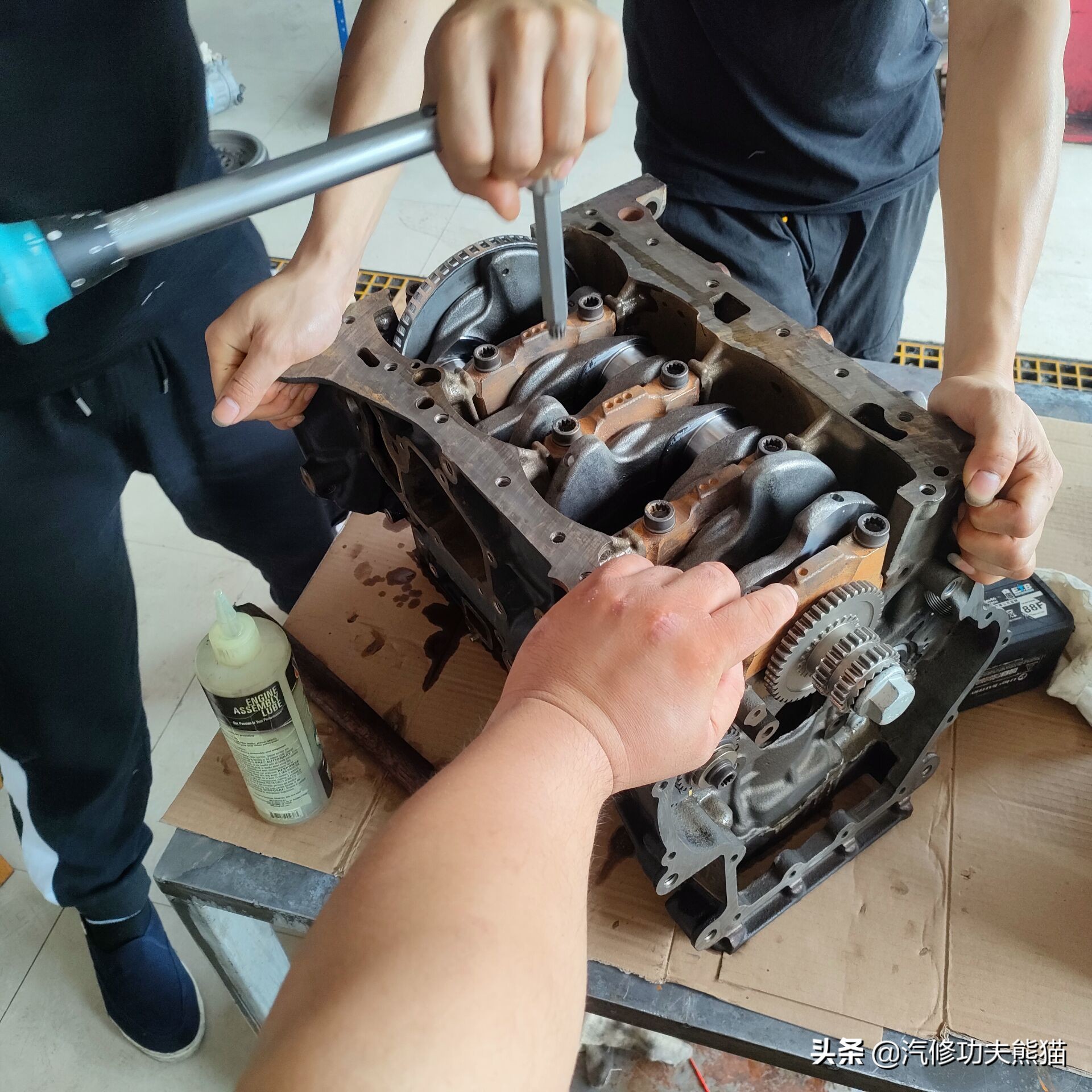 大众车主维修,大众烧机油车主怎么解决