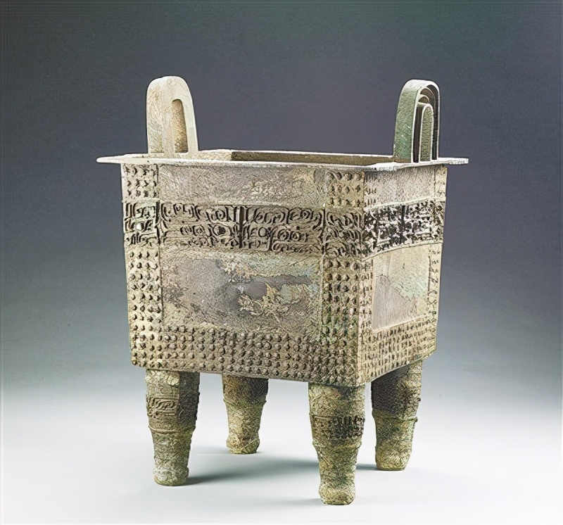 杜岭一号方鼎在哪出土,杜岭二号方鼎的容积