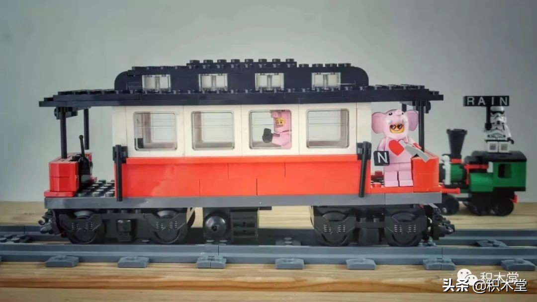 乐*官高**方套内moc最多的一款10183