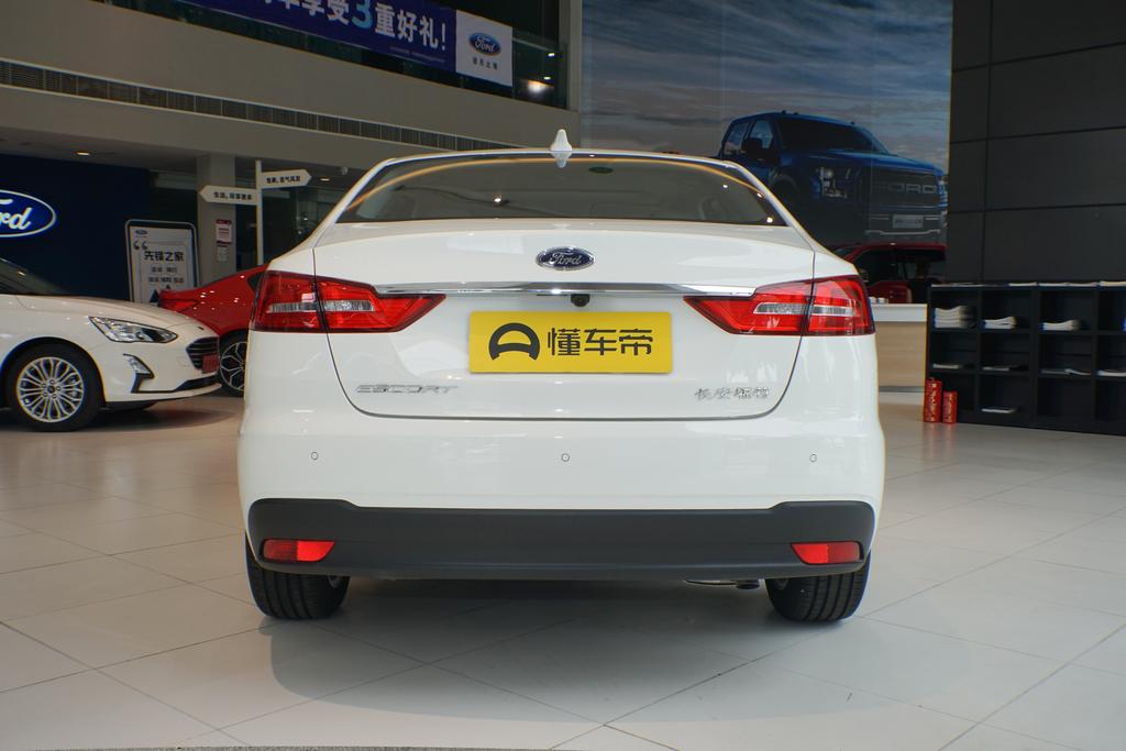 性价比最高的车型福特福睿斯,仅提供三缸车型的福特福睿斯