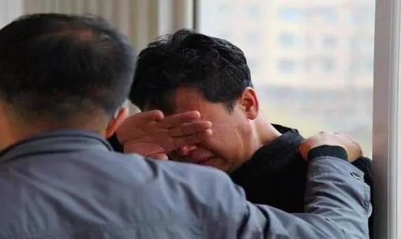 孕妈生下无眼胎儿,孕妇生孩子老公却让她闭嘴