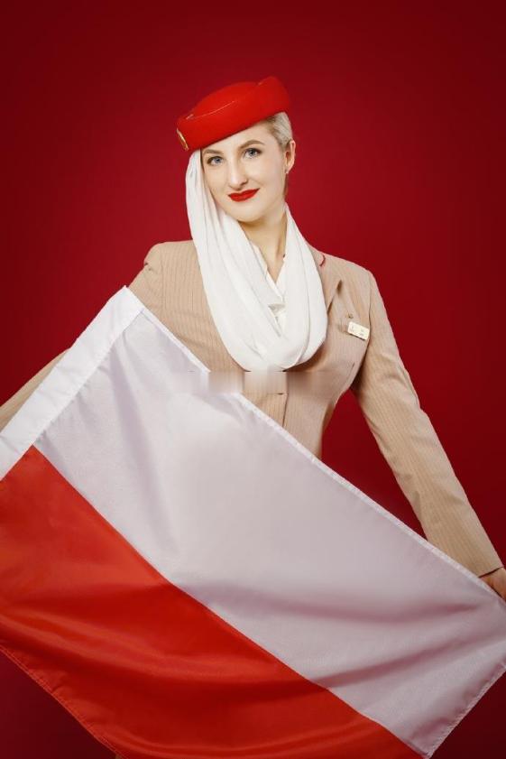 外航空乘制服top10 (外航红色制服)