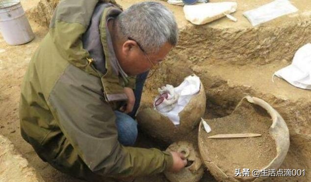 古墓发现2500年鸡蛋,西周古墓挖出鸡蛋