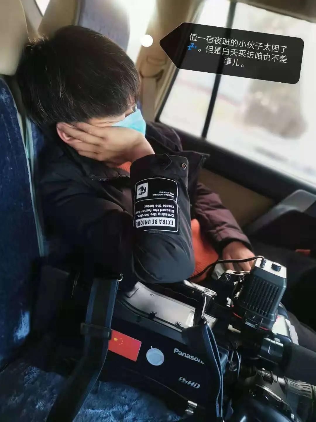 抗击疫情一线的报道,抗疫一线央视主持报道