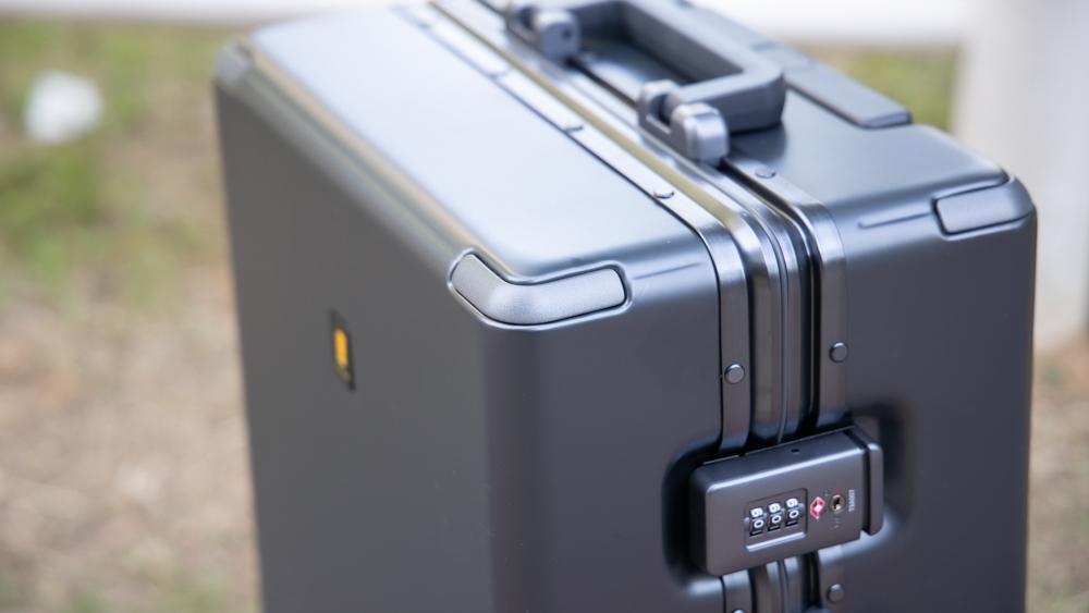 地平线行李箱哪款最好,拉杆箱地平线8号28寸评测