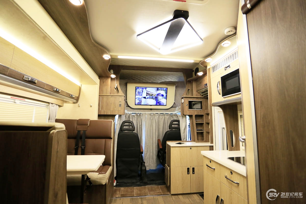 自行式房车c型空调每天要多少电,空调开一晚上耗电测评