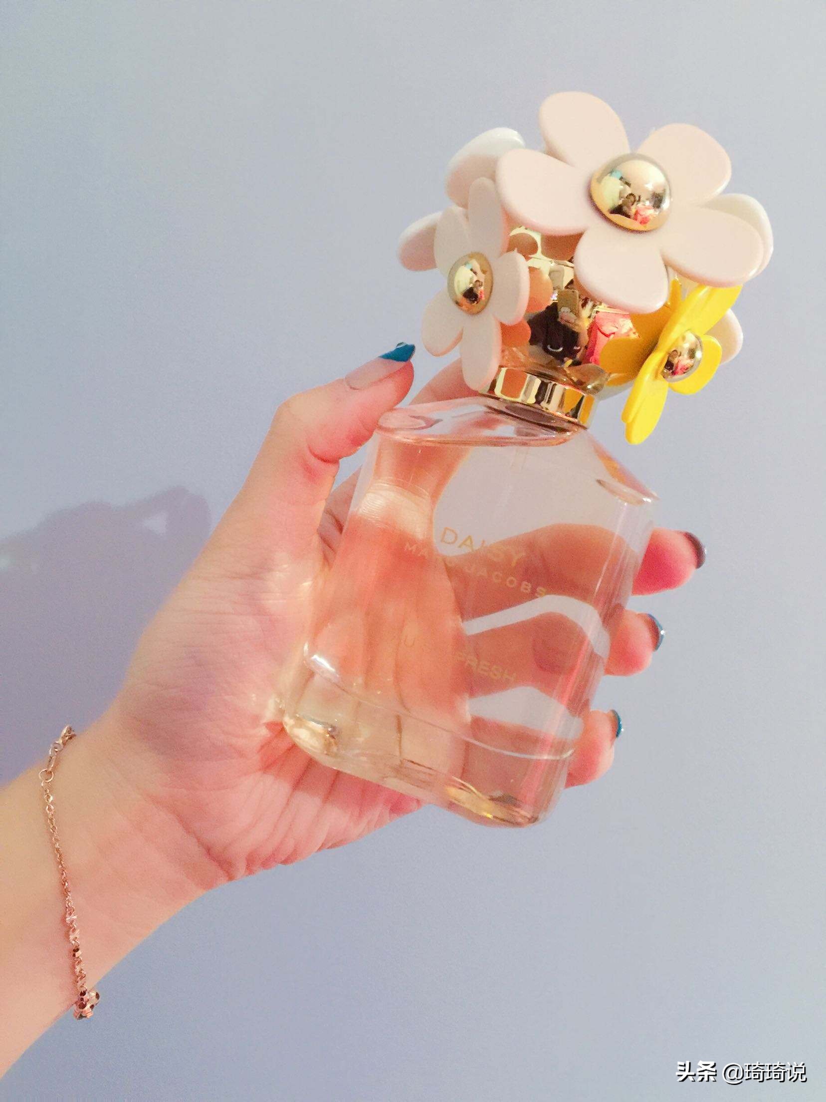 你用了哪一款香水,它也是精致女人的代表