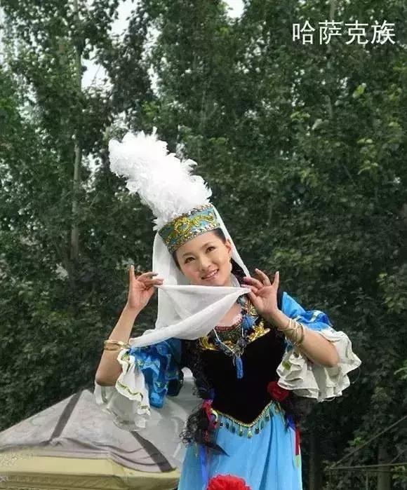 56个民族美女服饰图片大全,56个民族女生的漂亮服装