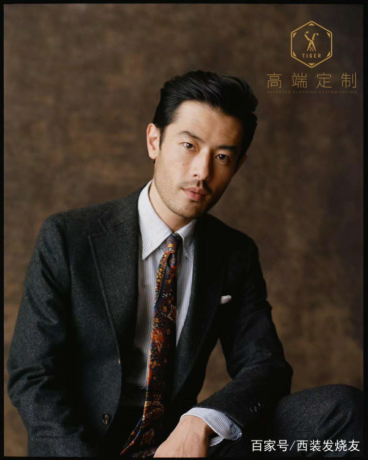 苏州女西装哪里有厂家,苏州哪里定制女式西装